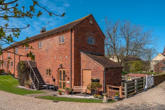 3 Bedroom Semi-Detached House For Sale In Wightfield Manor, Apperley, Gloucester GL19