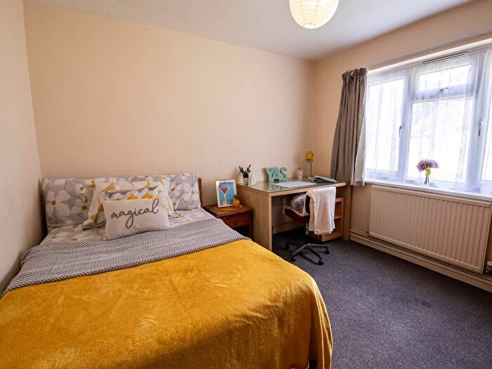 2 Bedroom Property To Rent In Beaconsfield Road, Canterbury, Kent, CT2