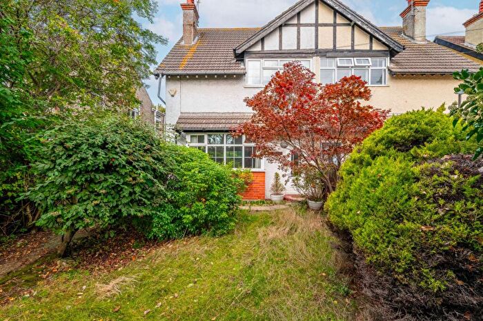 4 Bedroom Semi-Detached House For Sale In London Road South, Lowestoft, NR33