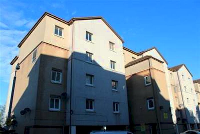 2 Bedroom Flat To Rent In Lenzie Way, Springburn, G21