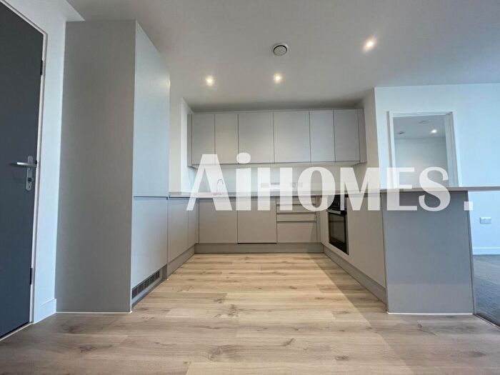 2 Bedroom Apartment For Sale In Tw Block A, M17