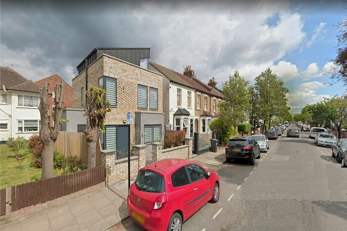 1 Bedroom Flat To Rent In Elthorne Avenue, London, W7