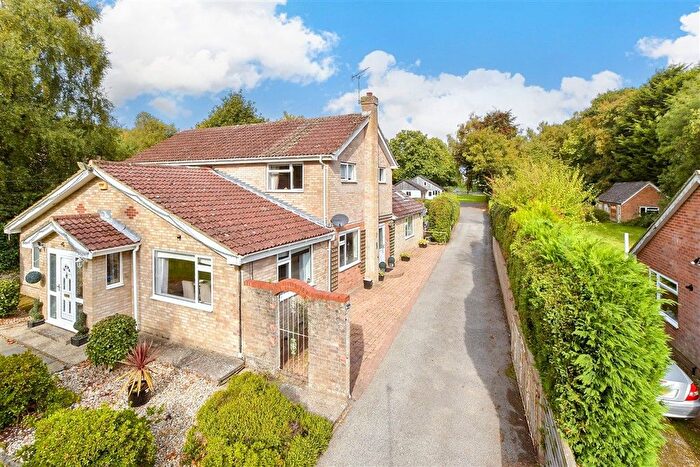 4 Bedroom Detached House For Sale In Canterbury Road, Challock, Ashford, Kent, TN25