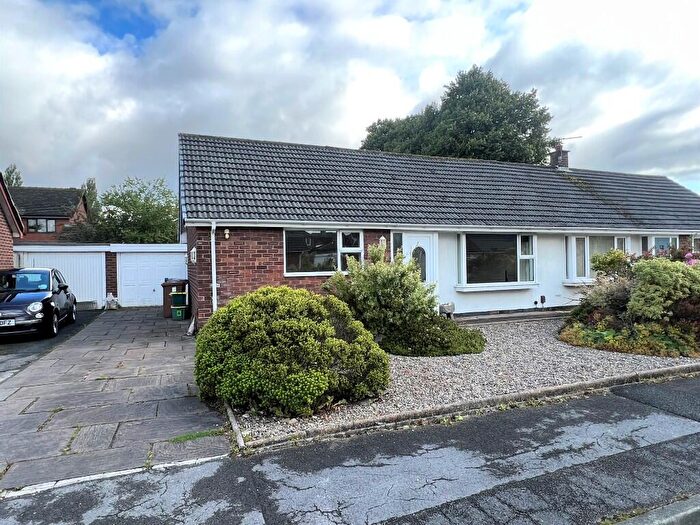 2 Bedroom Bungalow To Rent In Moorhey Crescent, PR1