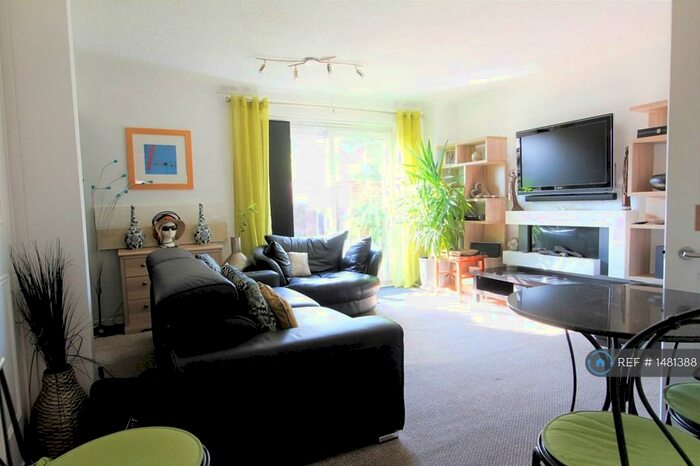 Studio To Rent In Maiden Place, Lower Earley, Reading, RG6