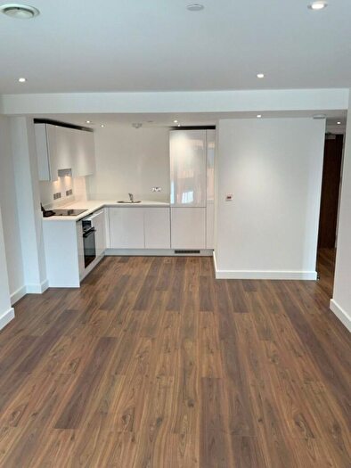 1 Bedroom Apartment To Rent In The Grand Exchange, Market Street, Bracknell, Berkshire, RG12