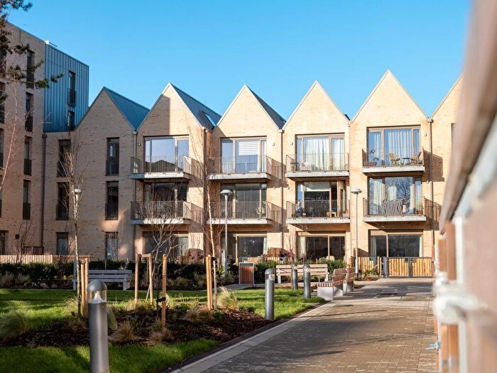 2 Bedroom Flat For Sale In / Gylemuir Lane, Corstorphine, Edinburgh, EH12