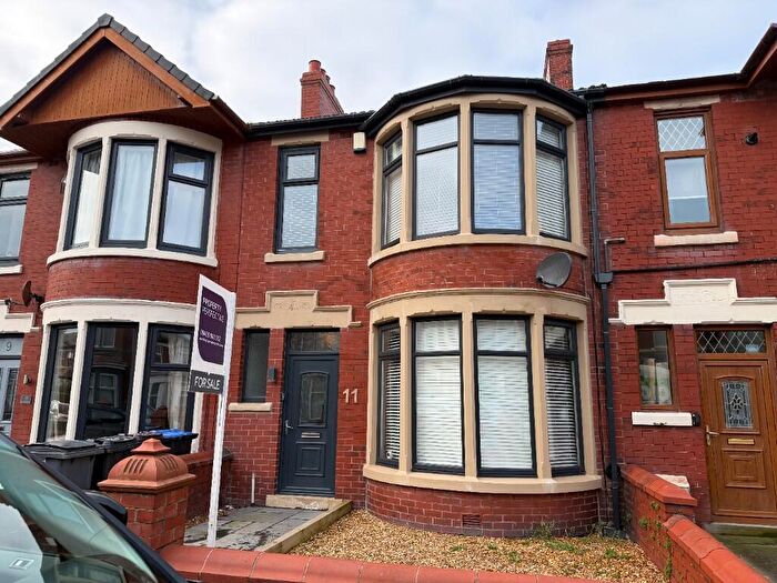 3 Bedroom Terraced House For Sale In Cornwall Avenue, Blackpool, Lancashire, FY2