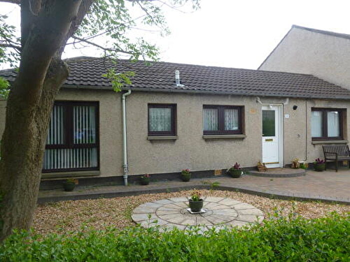 2 Bedroom Bungalow To Rent In Place Charente, Dalkeith, EH22