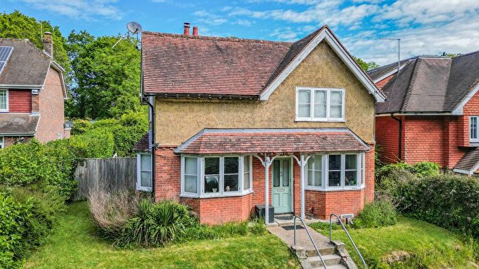 4 Bedroom Detached House For Sale In High Street, Etchingham, TN19