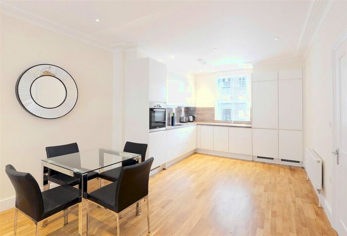 1 Bedroom Flat To Rent In Hamlet Gardens, London, W6