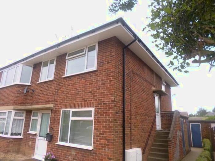 2 Bedroom Flat To Rent In Rowan Avenue, Spalding, PE11