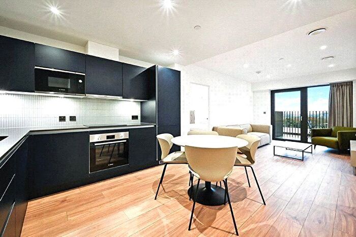 2 Bedroom Flat To Rent In Uncle Acton, Victoria Road, W3