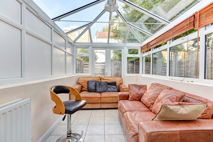 7 Bedroom Semi-Detached House To Rent In Brading Road, Brighton, BN2