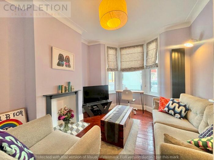 3 Bedroom Terraced House To Rent In To Let - Three Bedrooms, Two Bathrooms, Stirling Road, Walthamstow London, E17