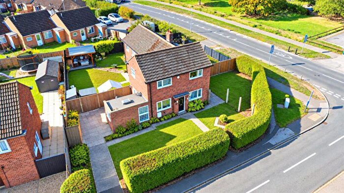 2 Bedroom Semi Detached House For Sale In Neath Gardens, Tilehurst, Reading, Berkshire, RG30
