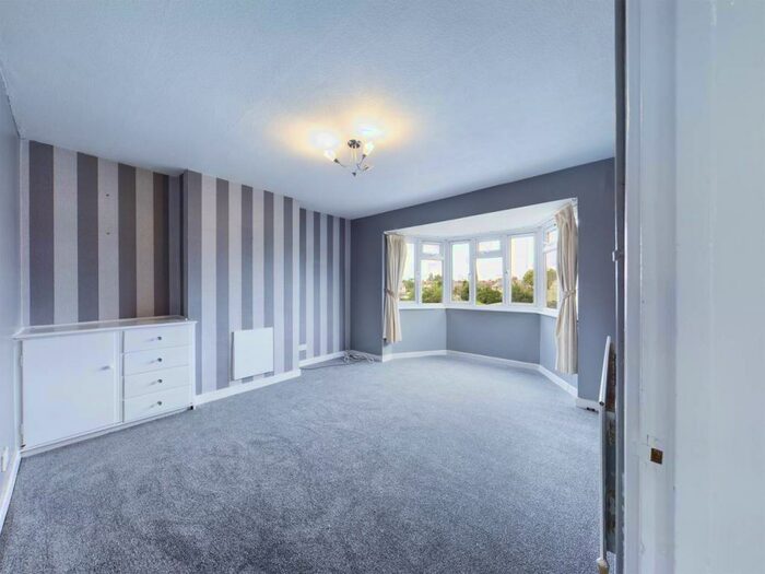 1 Bedroom Flat To Rent In Wallace Gardens, Swanscombe, Kent, DA10