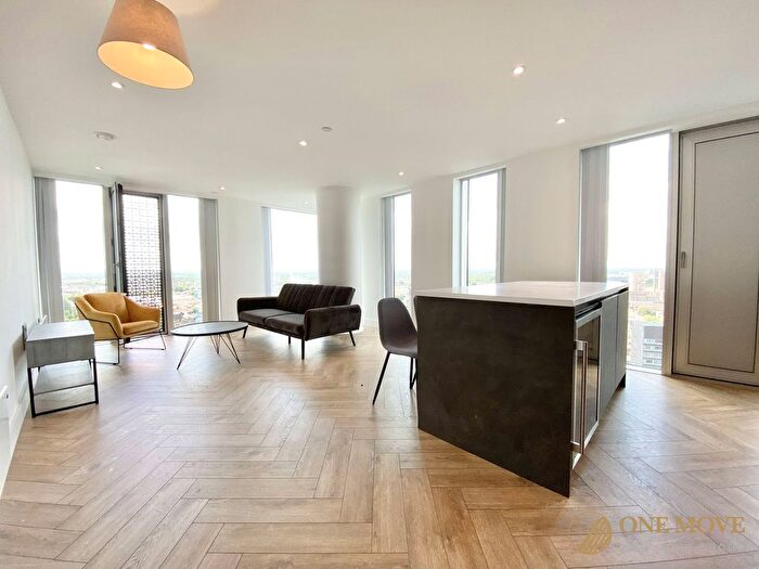 2 Bedroom Flat To Rent In Chester Road, Manchester, M15