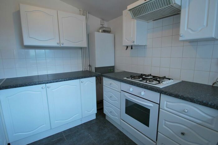 5 Bedroom Terraced House To Rent In Tewkesbury Street, Cathays CF24