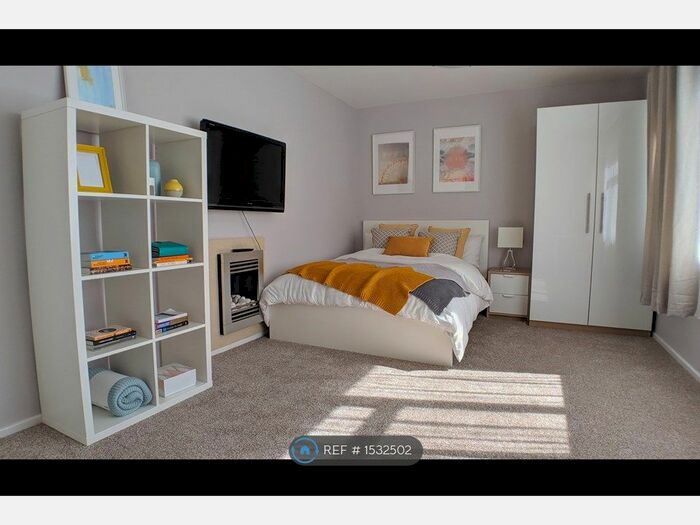 4 Bedroom Detached House To Rent In Stare Green, Coventry, CV4