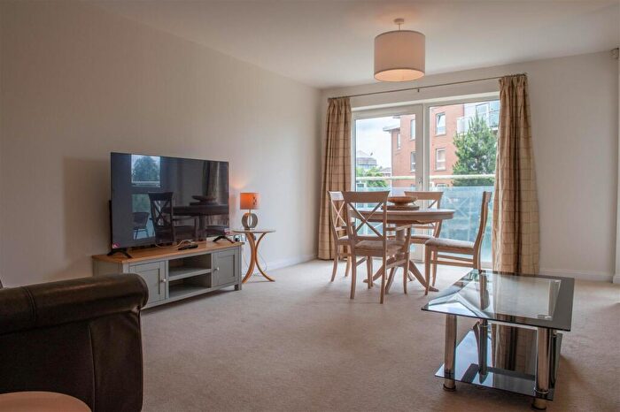 1 Bedroom Apartment To Rent In Penstone Court, Chandlery Way, Cardiff, CF10