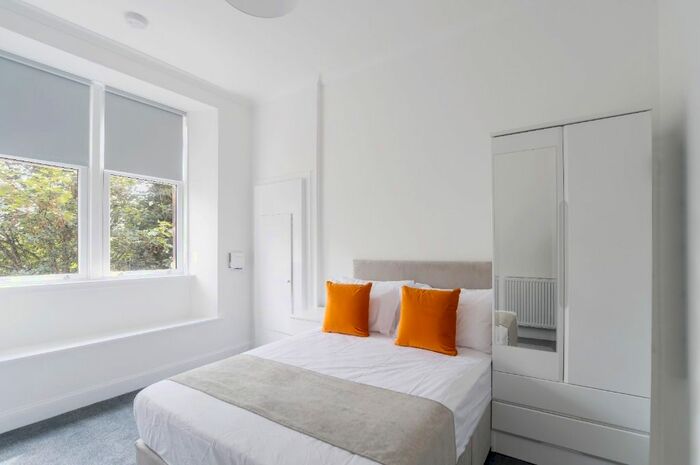 1 Bedroom Flat To Rent In Thornwood Avenue, West End, Glasgow, G11
