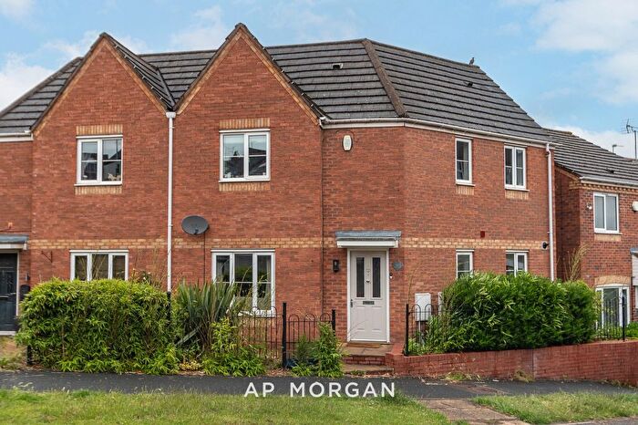 3 Bedroom Semi-Detached House For Sale In Furlong Lane, Halesowen, West Midlands, B63