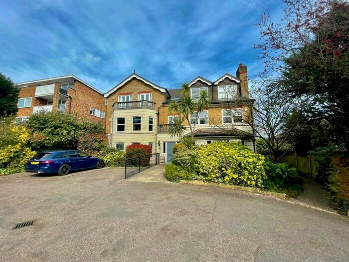 1 Bedroom Flat To Rent In The Downs, London, SW20