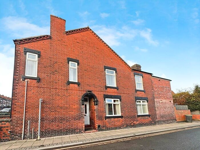 2 Bedroom Apartment To Rent In Waterloo Street, Stoke-On-Trent, ST1