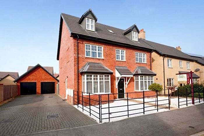 5 Bedroom Detached House For Sale In Fyson Way, Warboys, Huntingdon, PE28