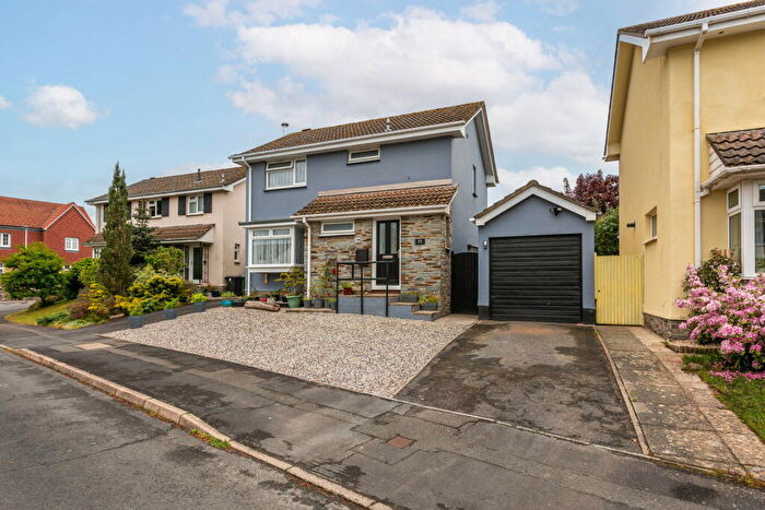 3 Bedroom Semi Detached House For Sale In Mead Park Close, Bickington, Barnstaple, North Devon, EX31
