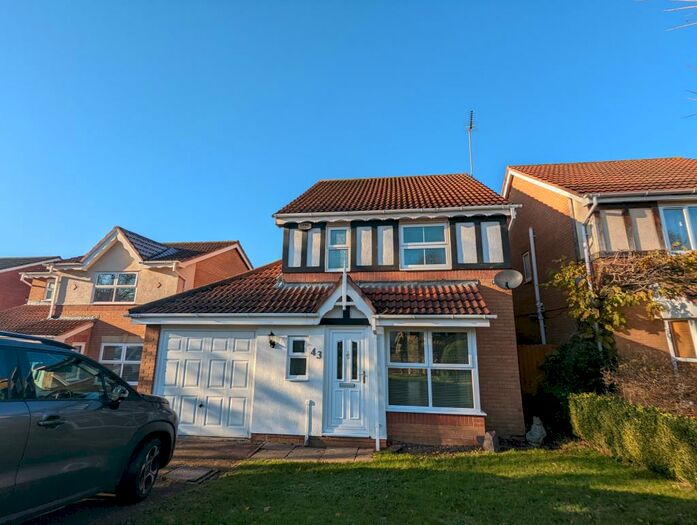 3 Bedroom Detached House To Rent In Pendle Avenue, Kettering, NN16