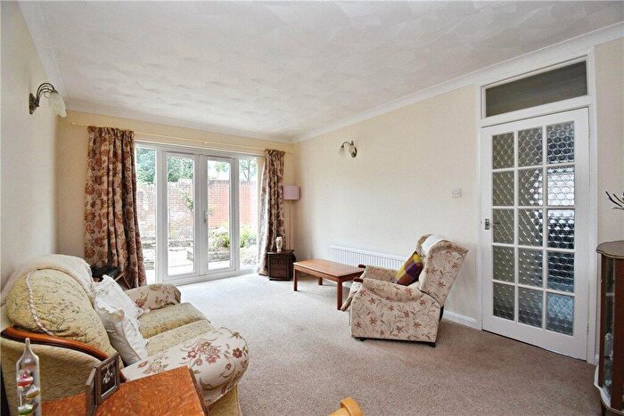 2 Bedroom Detached Bungalow For Sale In Bridge Road, Romsey, Hampshire, SO51