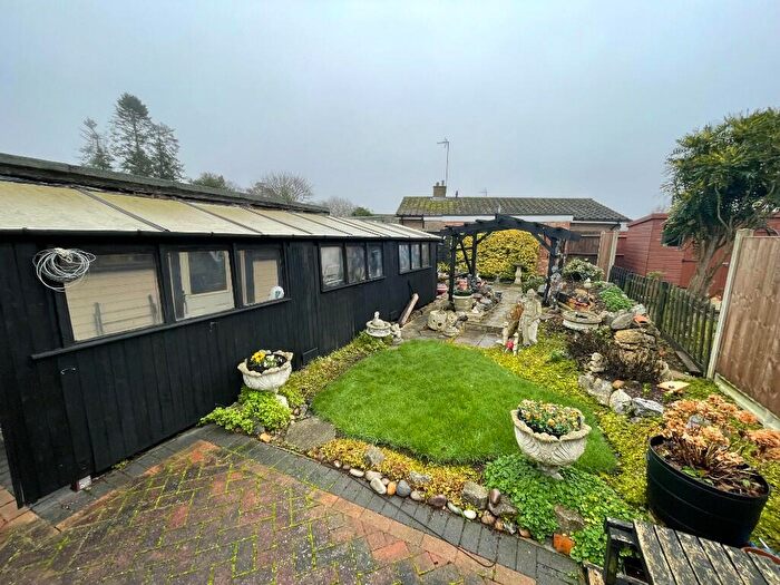 2 Bedroom Semi-Detached Bungalow For Sale In Station Road, MK45