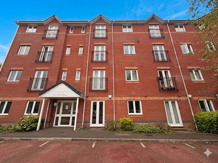 2 Bedroom Apartment For Sale In Waterside Gardens, Bolton, Greater Manchester, BL1