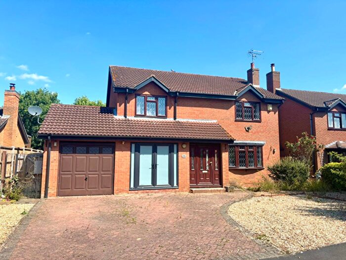 4 Bedroom Detached House For Sale In West Drive, Sudbrooke, Lincoln, LN2
