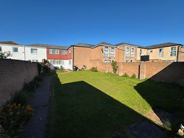 3 Bedroom House To Rent In Rushey Close, Rushey Mead, Leicester, LE4