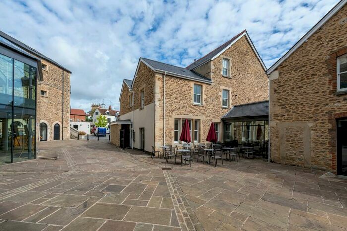 2 Bedroom Apartment For Sale In The Old Gaol, Abingdon, OX14
