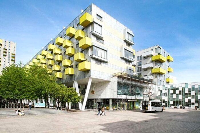 1 Bedroom Apartment For Sale In Ropeworks, Barking, IG11