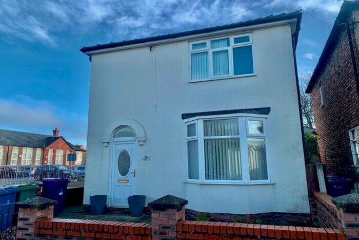 3 Bedroom Property To Rent In Bathurst Road, Liverpool, L19