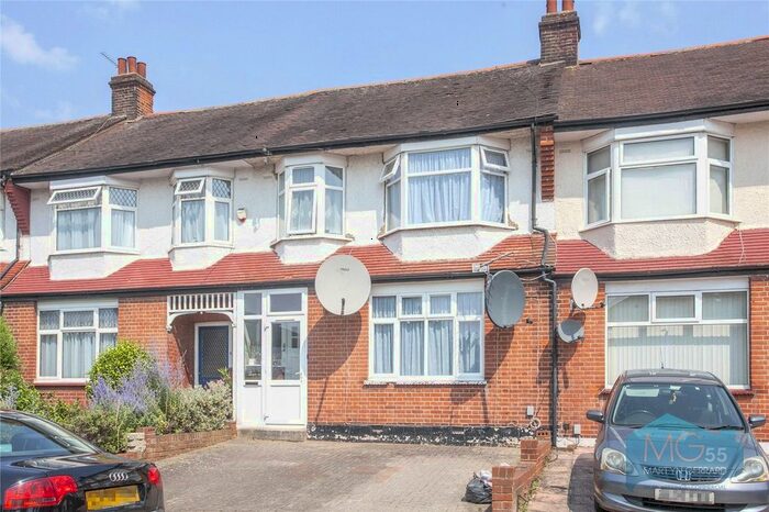 3 Bedroom Terraced House To Rent In Ecclesbourne Gardens, Palmers Green, London, N13
