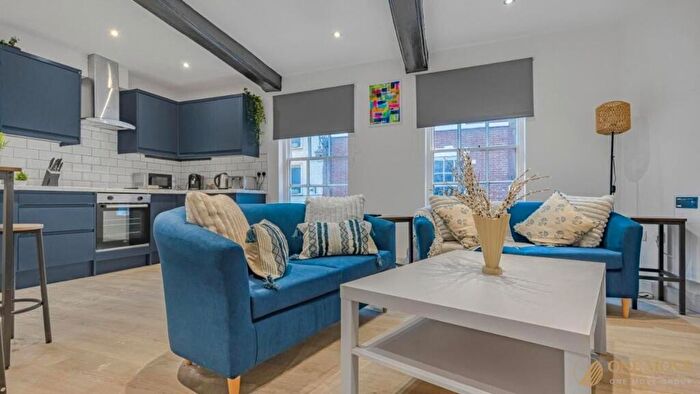 3 Bedroom Flat To Rent In Sadler Gate, Derby, DE1