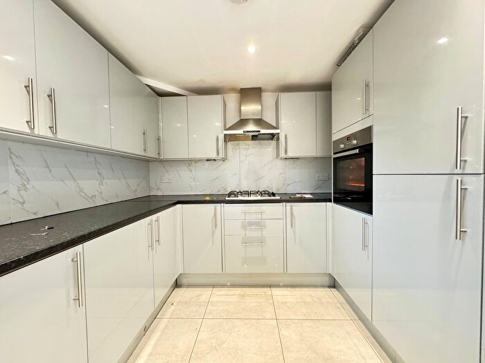 3 Bedroom Flat To Rent In Preston Road, Harrow, HA3