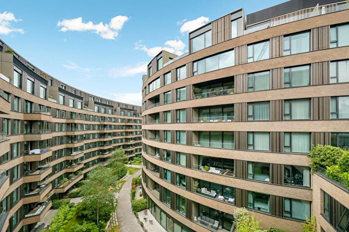 1 Bedroom Flat To Rent In Television Centre, White City, London, W12