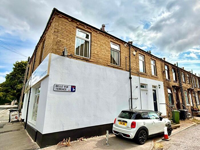 2 Bedroom Flat To Rent In Belle Vue Terrace, Guiseley, Leeds, West Yorkshire, Uk, LS20