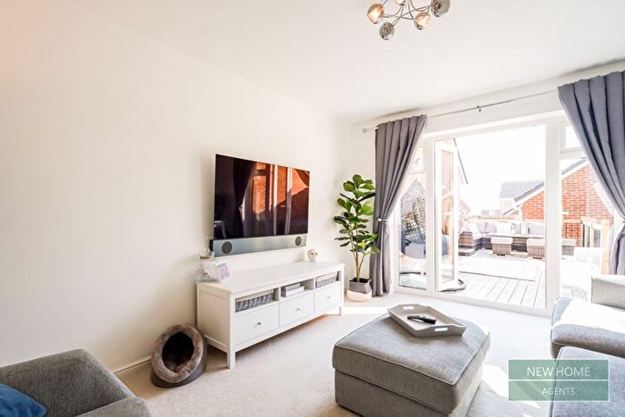 4 Bedroom Detached House For Sale In Lon Tredegar, Gellihaf, Blackwood, Caerphilly, NP12
