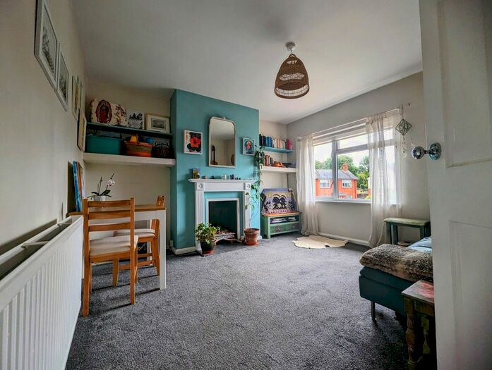 1 Bedroom Maisonette To Rent In Howard Road, Wellington, TA21