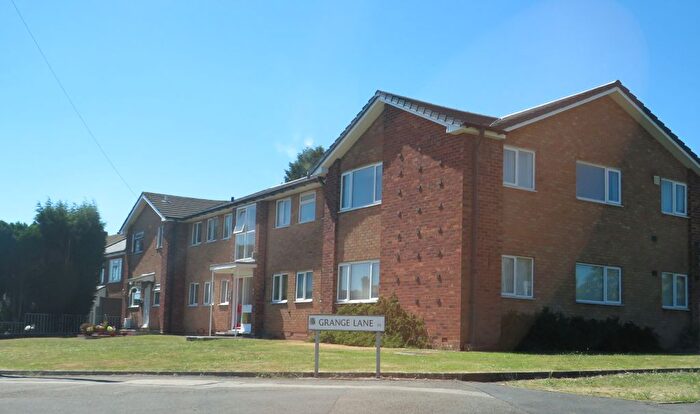 2 Bedroom Flat For Sale In Grange Lane, Four Oaks, Sutton Coldfield, B75