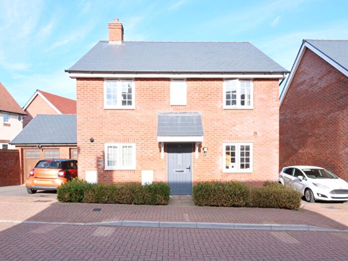 4 Bedroom Detached House For Sale In Pitmans Way, Sherborne, DT9