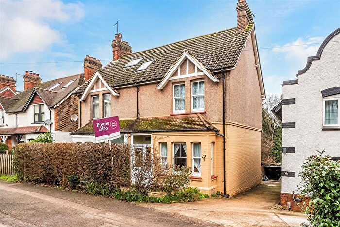 3 Bedroom Semi-Detached House For Sale In Westerham Road, Limpsfield, RH8